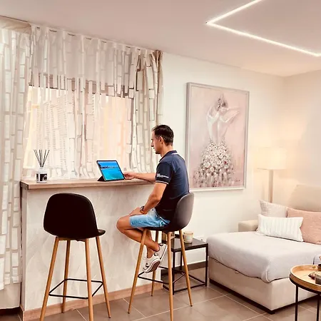 아파트 Loft Dalia Canteras Beach, Free Parking&wifi 라스팔마스